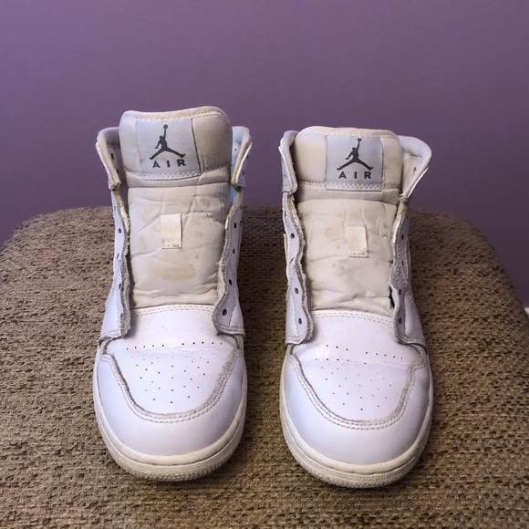 ‼️SOLD‼️ Air Jordan 1 - Picture 2 of 8